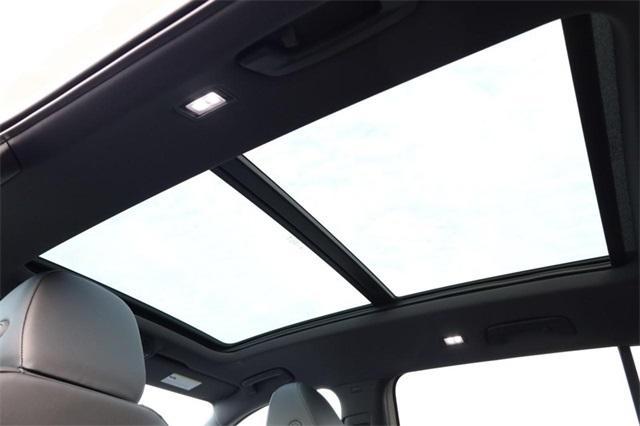 new 2025 Volkswagen Tiguan car, priced at $37,522