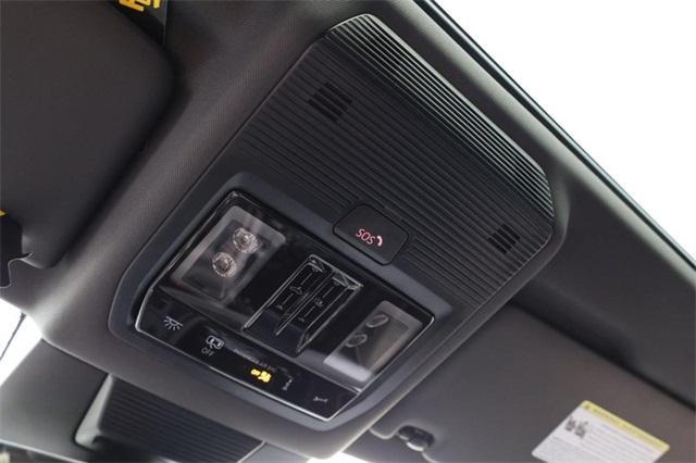 new 2025 Volkswagen Tiguan car, priced at $37,522