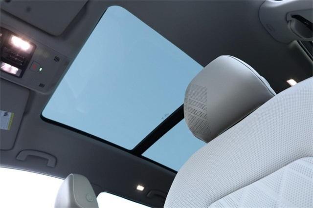 new 2026 Volkswagen Atlas car, priced at $55,646