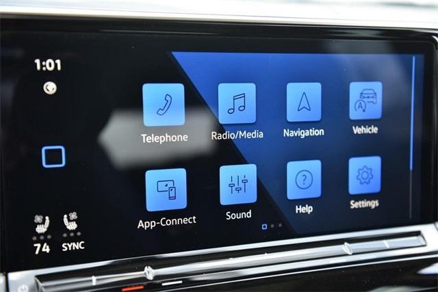 new 2025 Volkswagen Atlas car, priced at $46,670