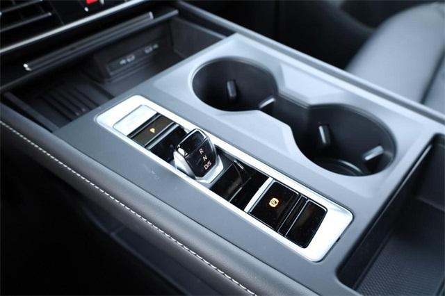 new 2025 Volkswagen Atlas Cross Sport car, priced at $37,384