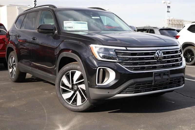 new 2025 Volkswagen Atlas car, priced at $44,061