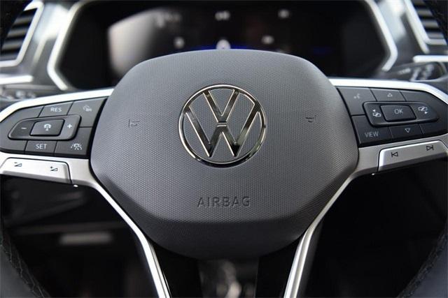 new 2024 Volkswagen Tiguan car, priced at $30,168