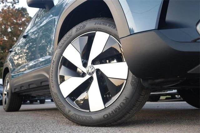 new 2025 Volkswagen Taos car, priced at $27,800