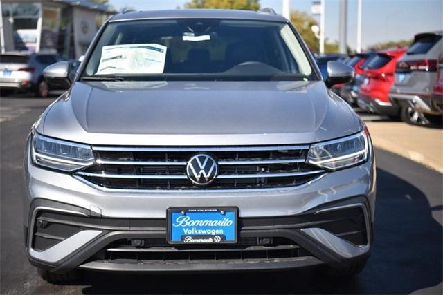 new 2024 Volkswagen Tiguan car, priced at $31,018