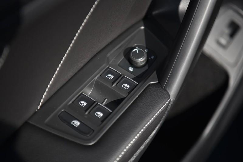 new 2024 Volkswagen Tiguan car, priced at $29,518