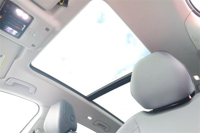 new 2025 Volkswagen Tiguan car, priced at $34,671