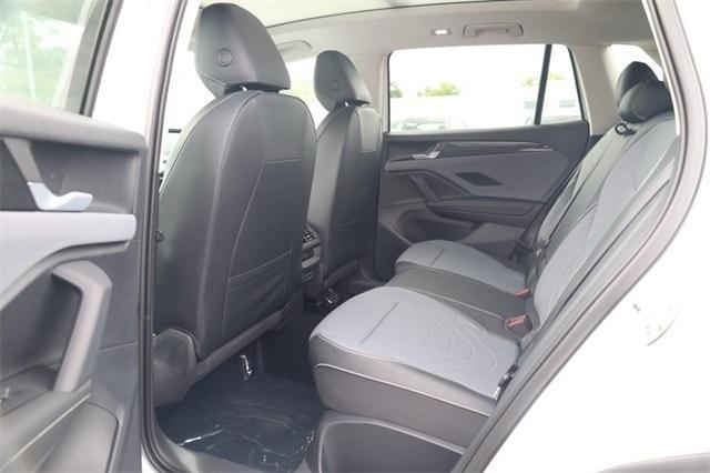 new 2025 Volkswagen Tiguan car, priced at $34,671