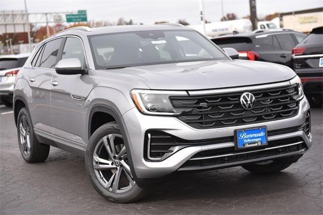 new 2024 Volkswagen Atlas Cross Sport car, priced at $44,978