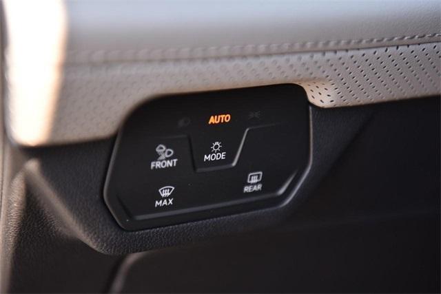 new 2025 Volkswagen Atlas car, priced at $44,841