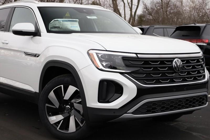 new 2025 Volkswagen Atlas Cross Sport car, priced at $46,533