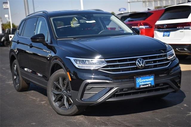 new 2024 Volkswagen Tiguan car, priced at $30,901