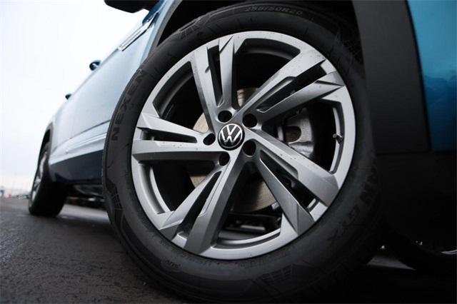 new 2024 Volkswagen Atlas Cross Sport car, priced at $46,824