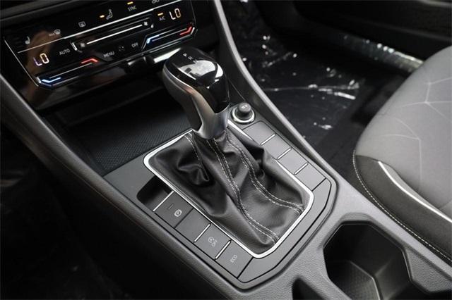 new 2025 Volkswagen Jetta car, priced at $23,692
