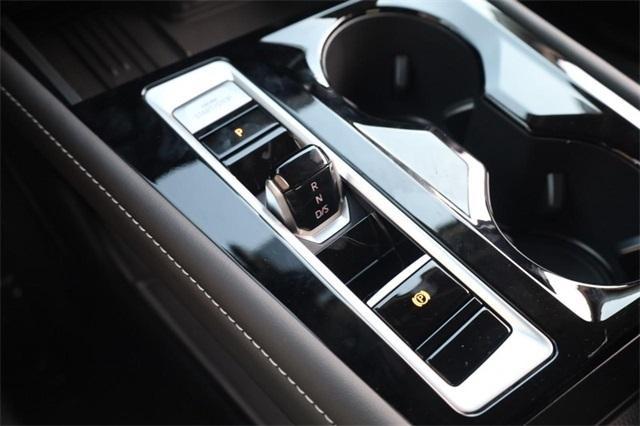 new 2026 Volkswagen Atlas car, priced at $46,513
