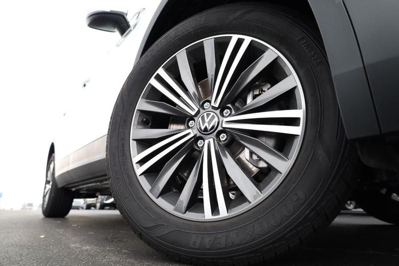 new 2024 Volkswagen Tiguan car, priced at $29,639