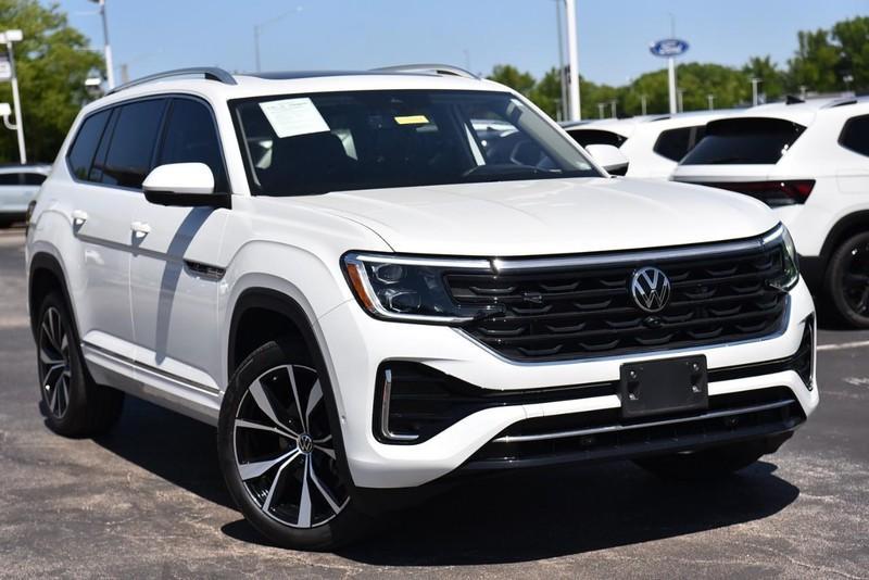 used 2024 Volkswagen Atlas car, priced at $44,495