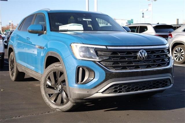 new 2025 Volkswagen Atlas Cross Sport car, priced at $42,853