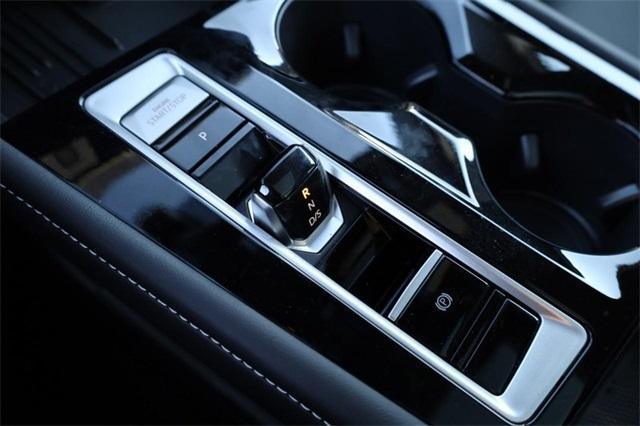 new 2025 Volkswagen Atlas Cross Sport car, priced at $42,853