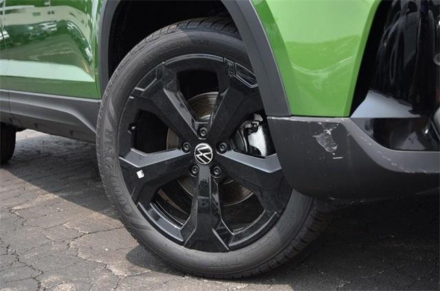 new 2025 Volkswagen Taos car, priced at $33,553