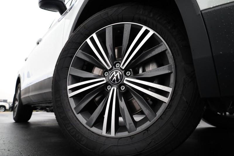 new 2024 Volkswagen Tiguan car, priced at $29,468