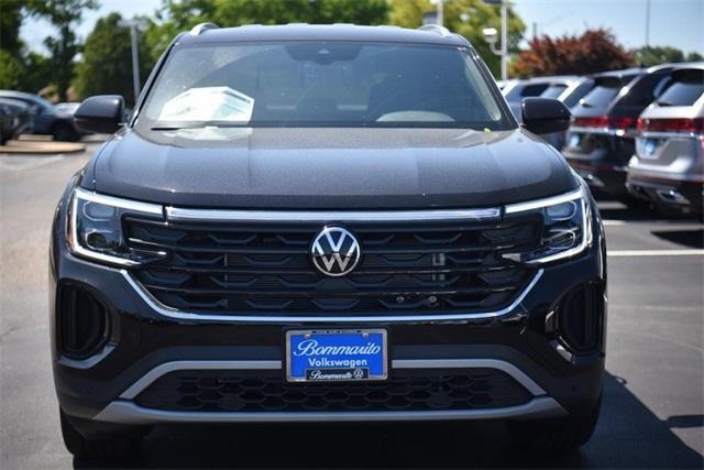 new 2024 Volkswagen Atlas Cross Sport car, priced at $38,246