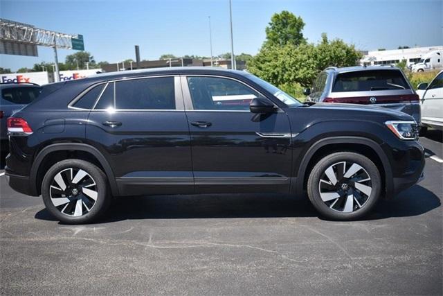 new 2024 Volkswagen Atlas Cross Sport car, priced at $38,246