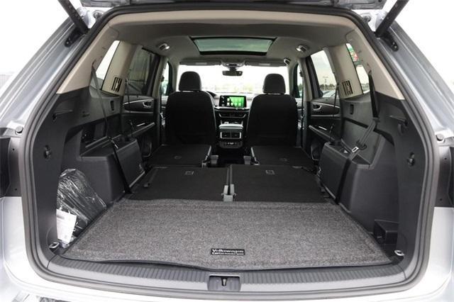new 2026 Volkswagen Atlas car, priced at $55,209