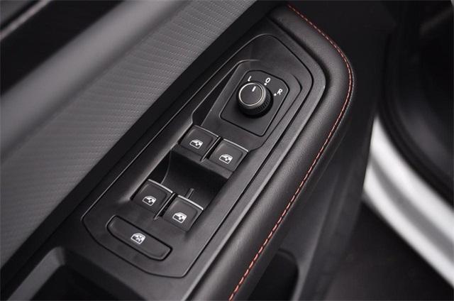 new 2025 Volkswagen Atlas car, priced at $40,995