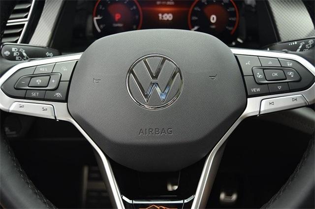 new 2025 Volkswagen Atlas car, priced at $40,995