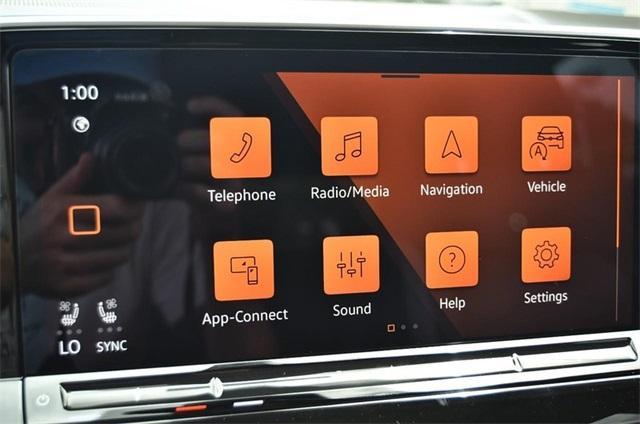 new 2025 Volkswagen Atlas car, priced at $40,995