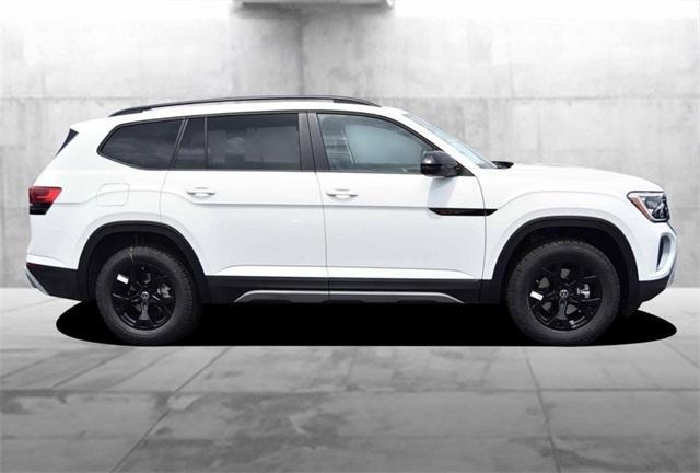 new 2025 Volkswagen Atlas car, priced at $40,995