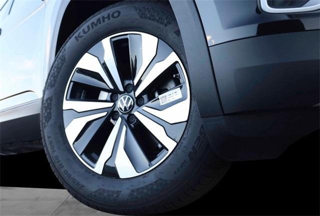 new 2026 Volkswagen Atlas car, priced at $41,339