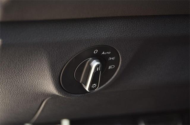 new 2025 Volkswagen Jetta car, priced at $25,182