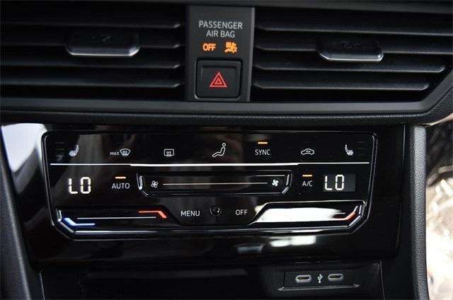 new 2025 Volkswagen Jetta car, priced at $25,182