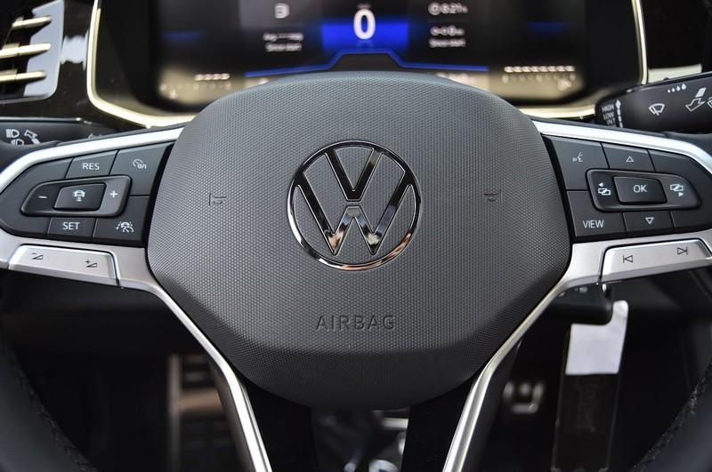 new 2025 Volkswagen Jetta car, priced at $25,155