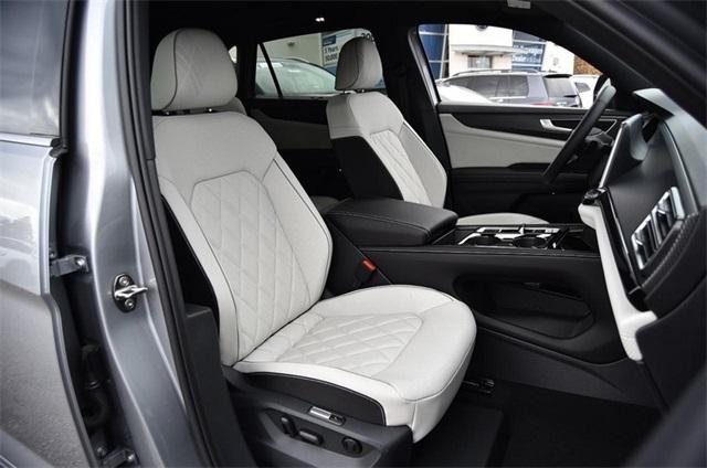 new 2026 Volkswagen Atlas Cross Sport car, priced at $51,650