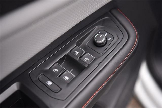 new 2025 Volkswagen Atlas car, priced at $45,502