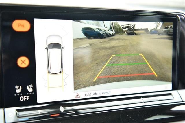 new 2025 Volkswagen Atlas car, priced at $45,502