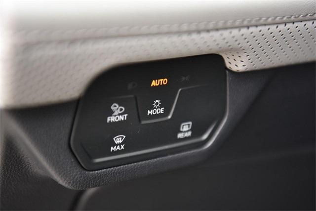 new 2025 Volkswagen Atlas car, priced at $45,502
