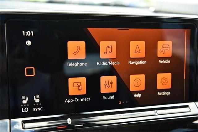 new 2025 Volkswagen Atlas car, priced at $47,396