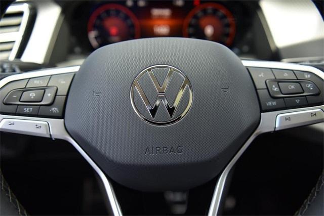 new 2025 Volkswagen Atlas car, priced at $47,396