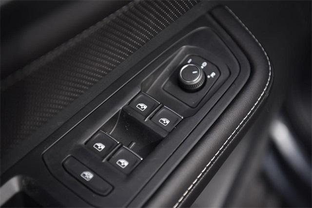 new 2025 Volkswagen Atlas Cross Sport car, priced at $42,059