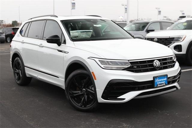 new 2024 Volkswagen Tiguan car, priced at $32,876