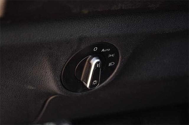 used 2024 Volkswagen Jetta car, priced at $21,995