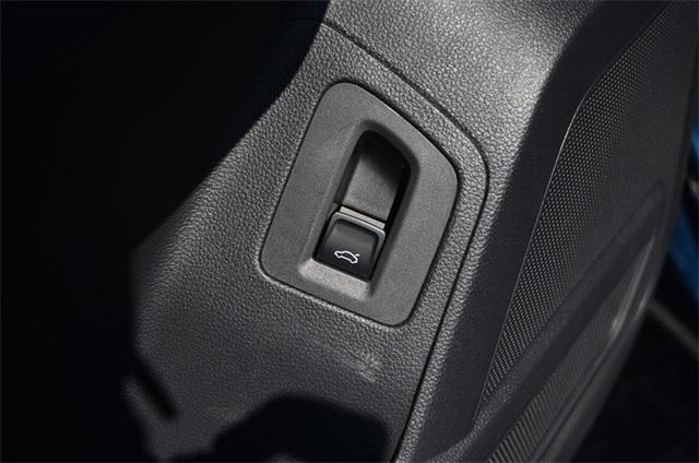 used 2023 Volkswagen Atlas car, priced at $37,995