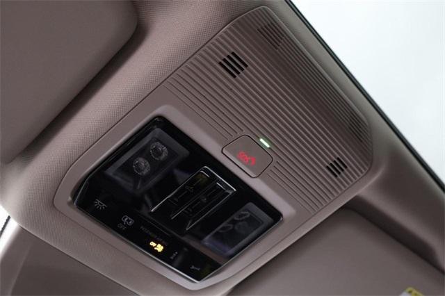 new 2026 Volkswagen Atlas car, priced at $46,959