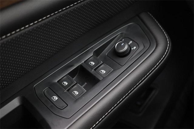 new 2026 Volkswagen Atlas car, priced at $46,959