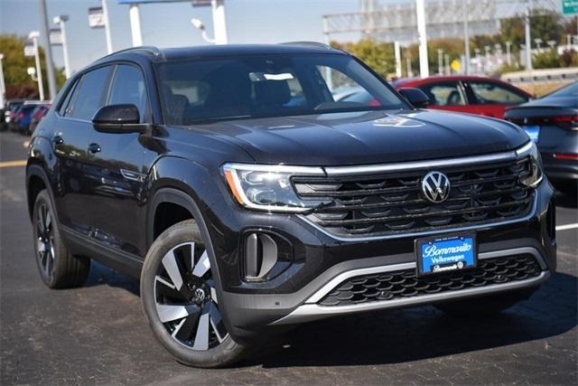 new 2024 Volkswagen Atlas Cross Sport car, priced at $42,392