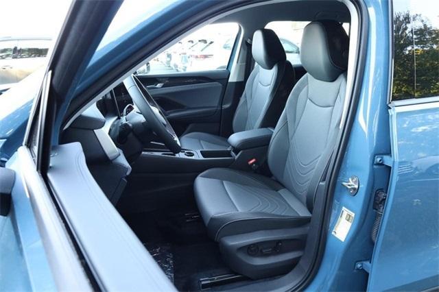 new 2025 Volkswagen Tiguan car, priced at $34,814